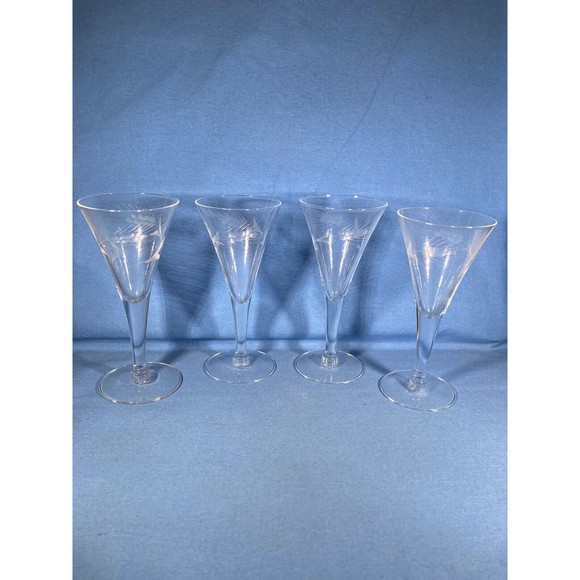 Vintage Set of 4 Conical Shaped Cordial Glasses by Javit Crystal- Fine Wheat - Picture 1 of 7